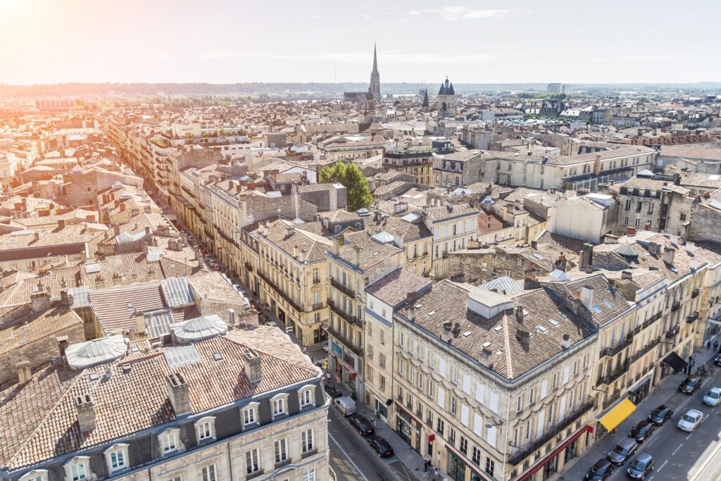 Démographie et logement locatif : les nouveaux déterminants de la valeur et du rendement immobilier