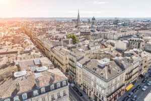 Démographie et logement locatif : les nouveaux déterminants de la valeur et du rendement immobilier