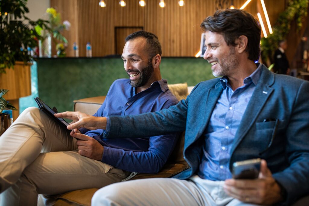 Retrouver des comptes oubliés : les démarches pour récupérer votre argent